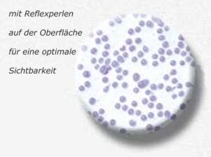 Detailansicht: Oberfläche mit Glasperlen