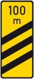 Verkehrszeichen 450-55 StVO, Ankündigungsbake, dreistreifig, gelb